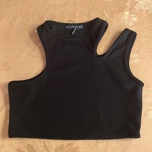 PrettyLittleThing Black Crop Top
